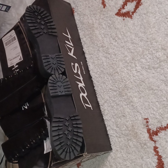 SUPER RARE-Size W11- Dolls Kill.X.Marilyn Manson-Knee High Platforms!! - Picture 9 of 17